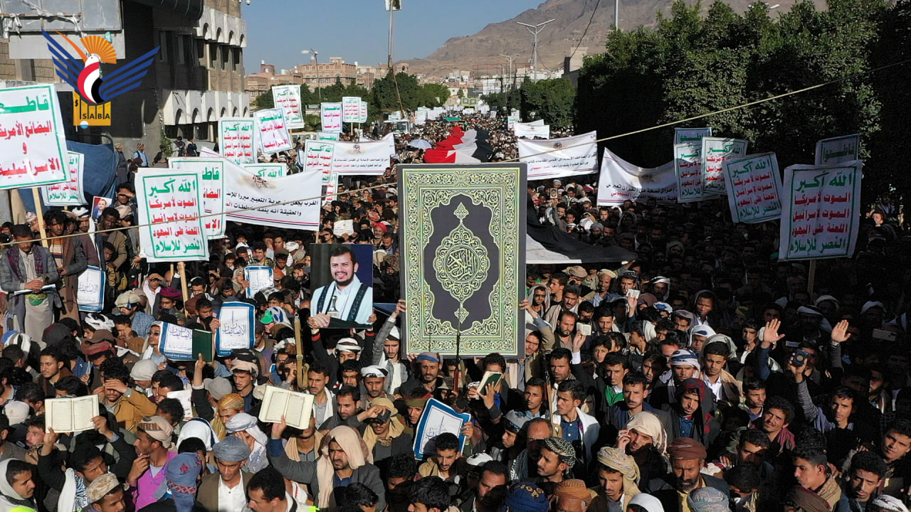 Yemeni marches to support Quran